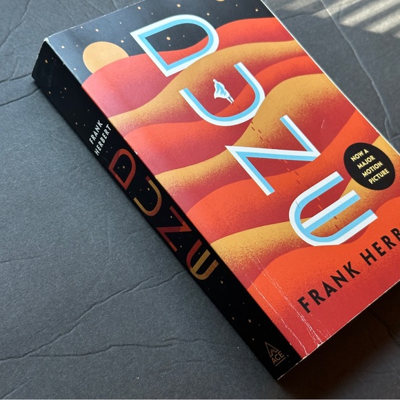 Dune by Frank Herbert (Book 1) | Science Fiction, Epic Fantasy | Paperback Book - Picture 3 of 9